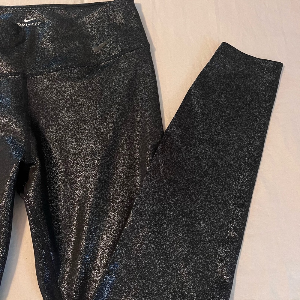 Nike sparkle leggings